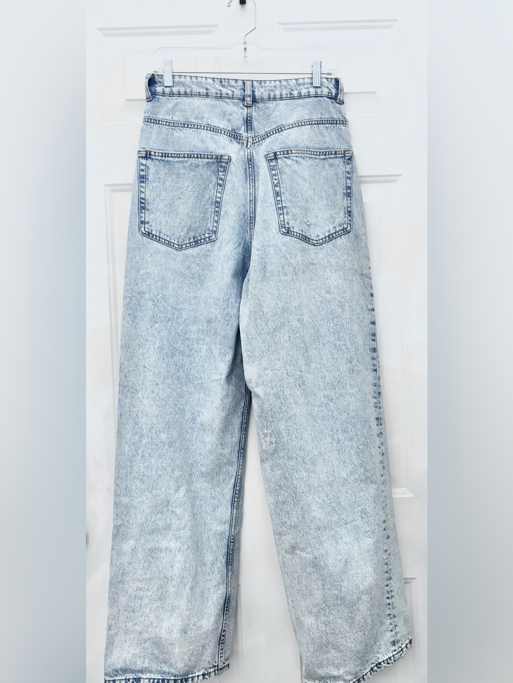 H&M Divided Acid Wash High Rise Wide Leg Jeans Size 8